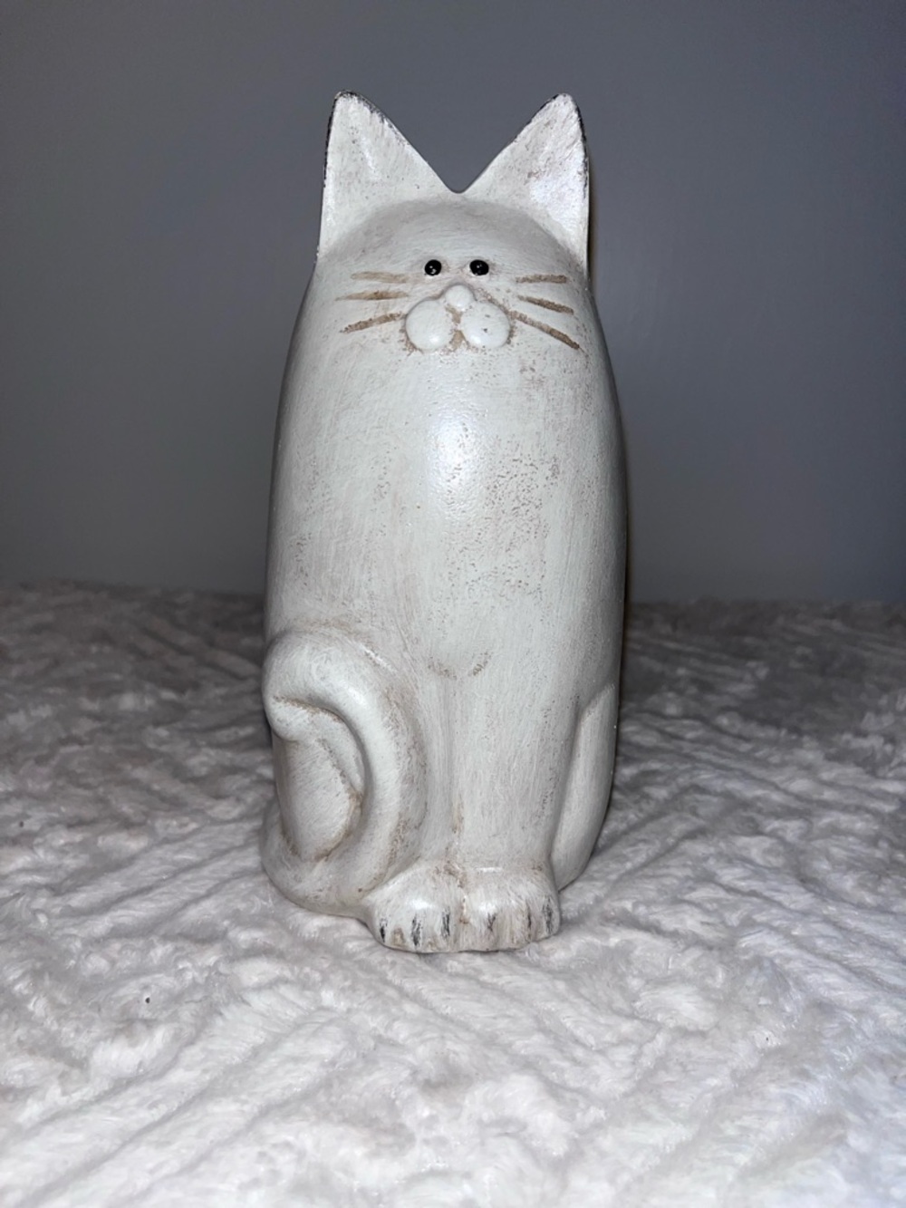 White Cat Figurine - Decorative Pet Accent